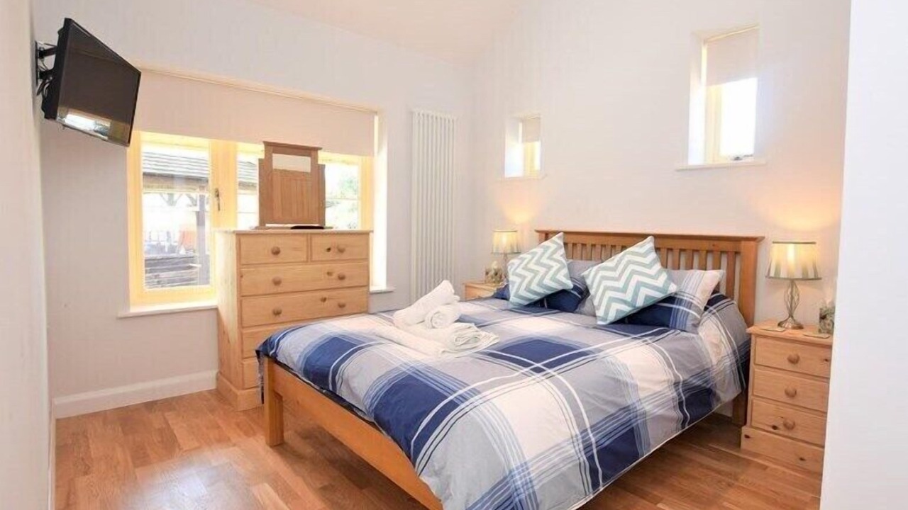 Photo of Others in Worstead