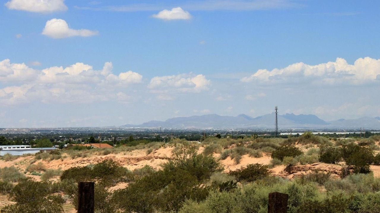 Photo of Outdoor in Clint