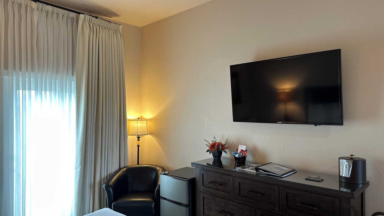 Photo of Bedroom in Eagle Point