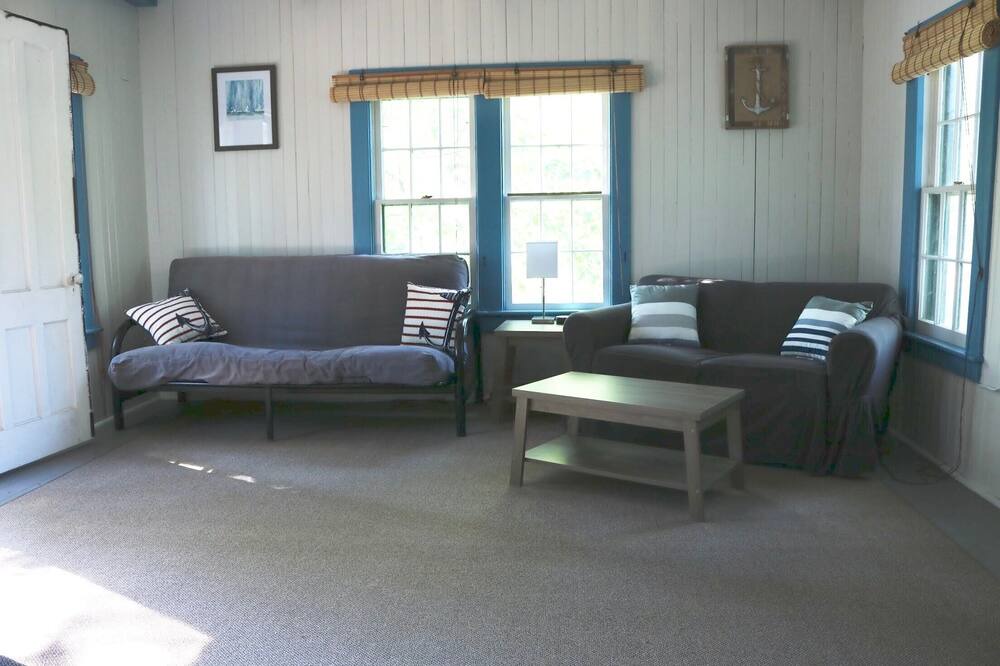 Photo of Livingroom in Murray Isle