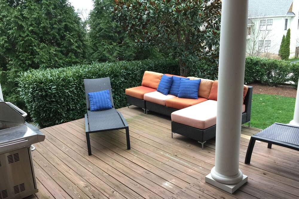 Photo of Outdoor in Sylvan Park