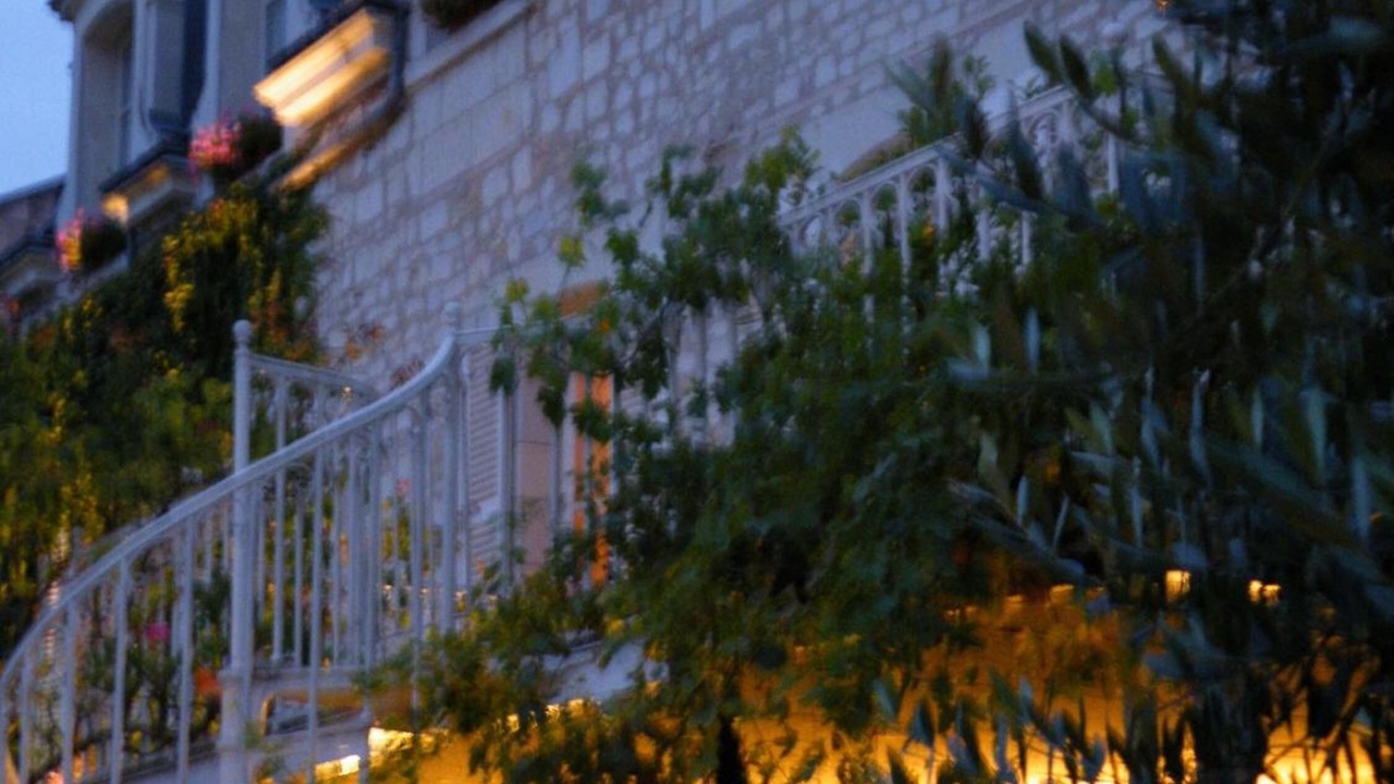 Photo of Outdoor in Chinon