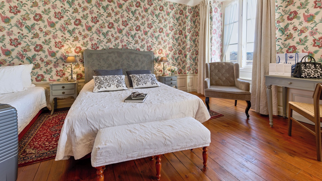 Photo of Bedroom in Chinon
