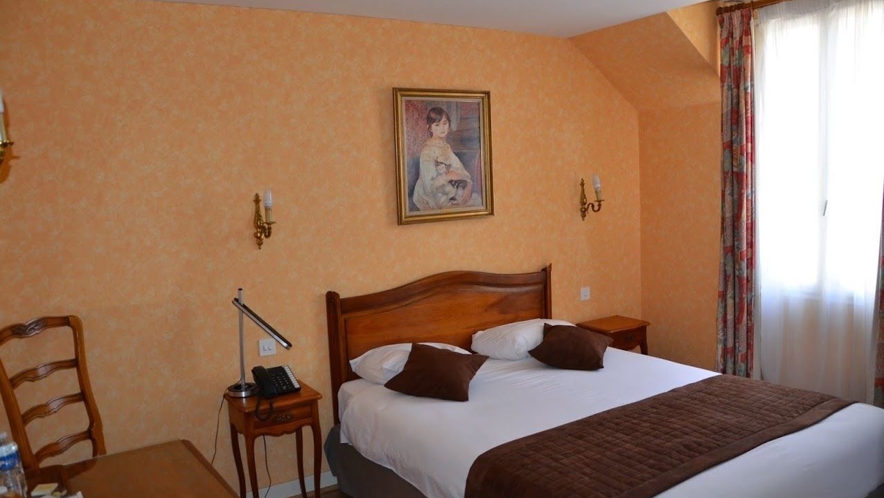 Photo of Bedroom in Ligny-le-Chatel