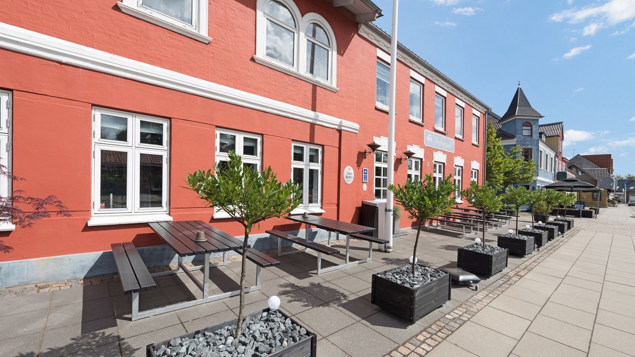 Photo of Others in Kibaek