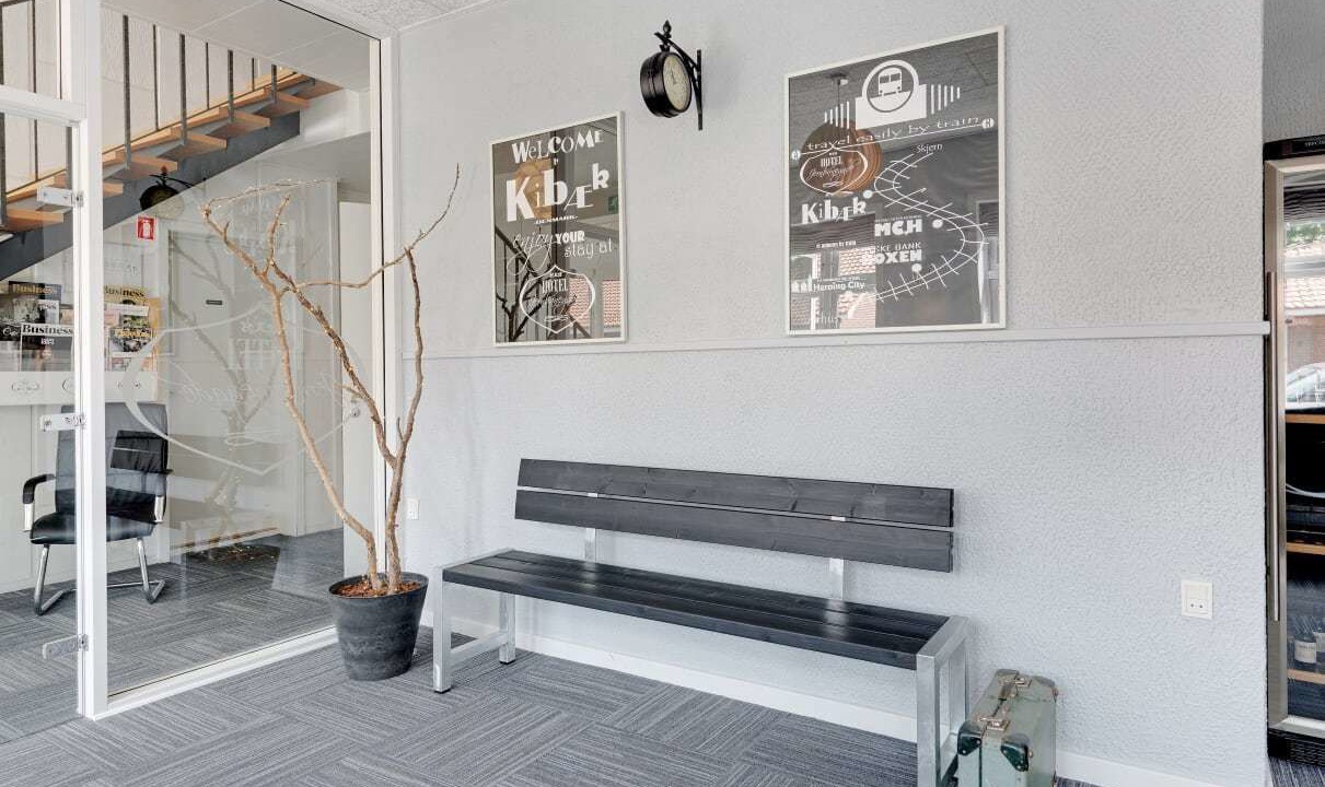 Photo of Others in Kibaek