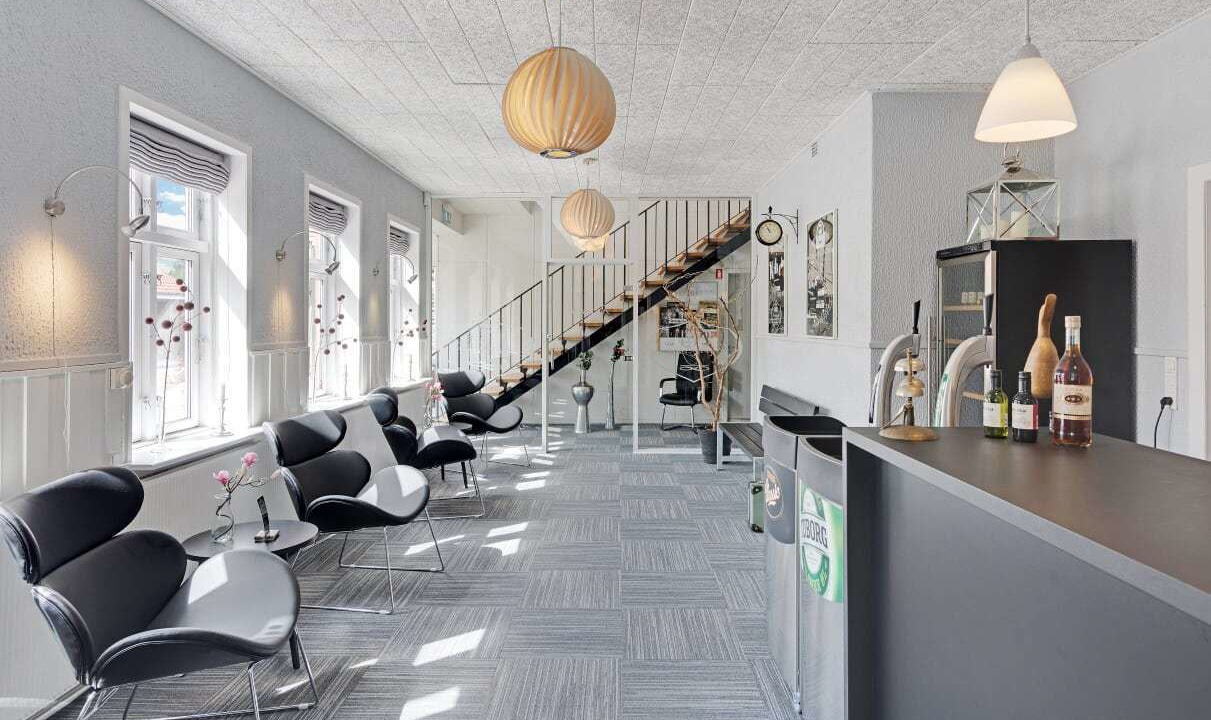 Photo of Others in Kibaek