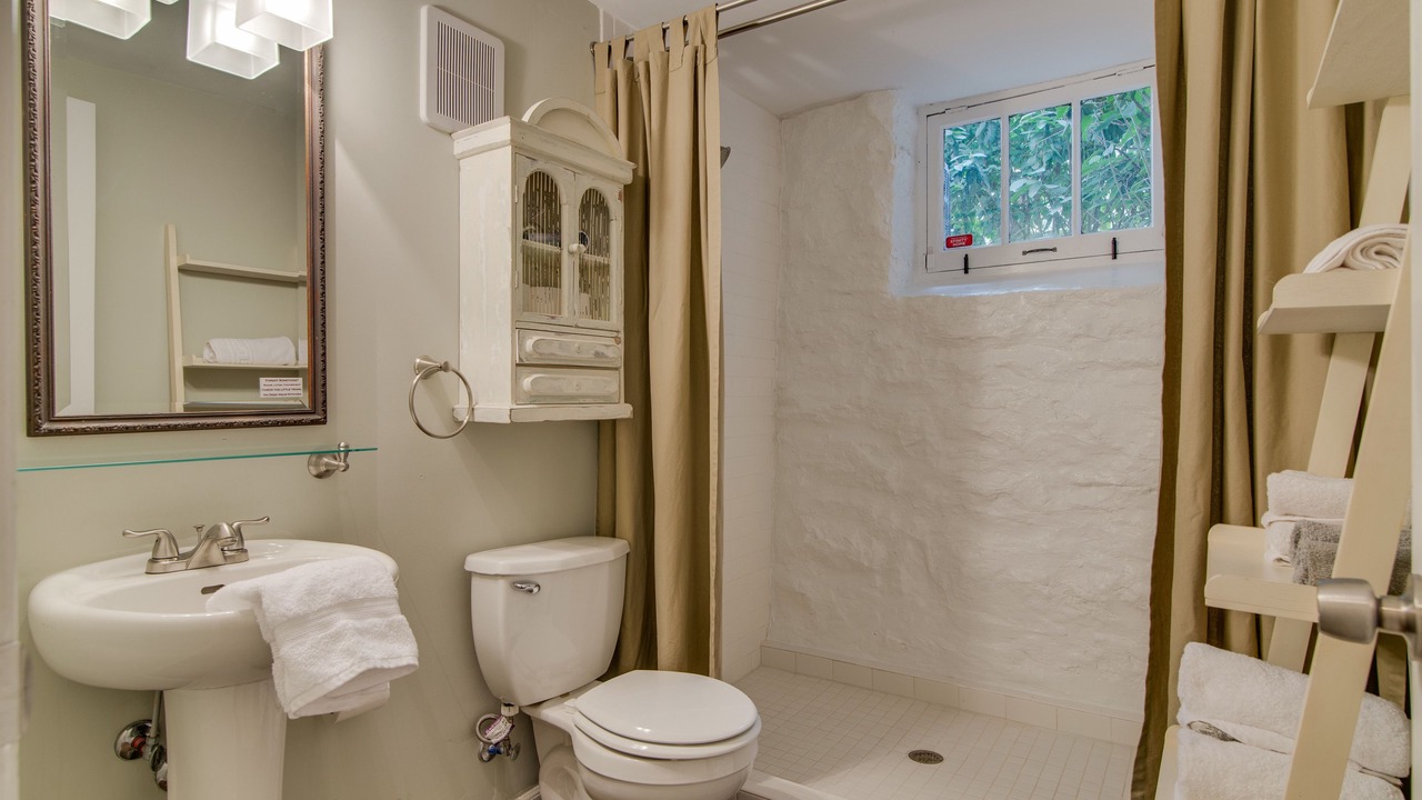 Photo of Bathroom in Historic Waverly