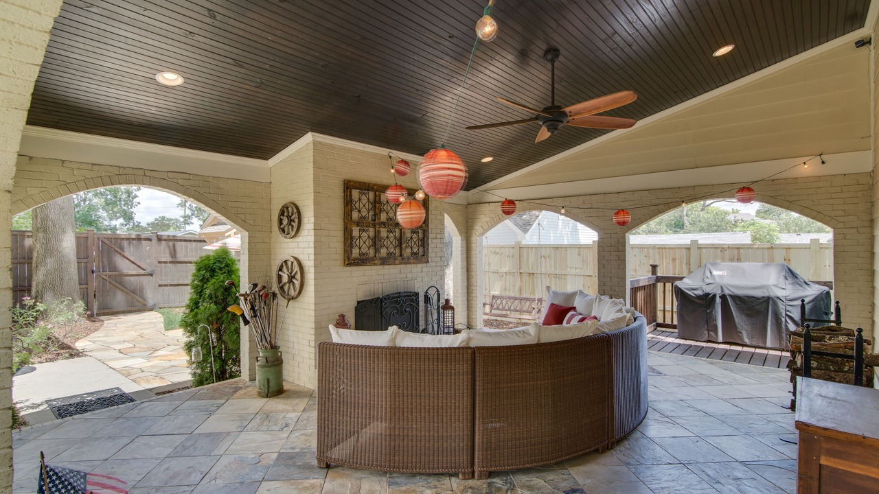 Photo of Outdoor in Historic Waverly