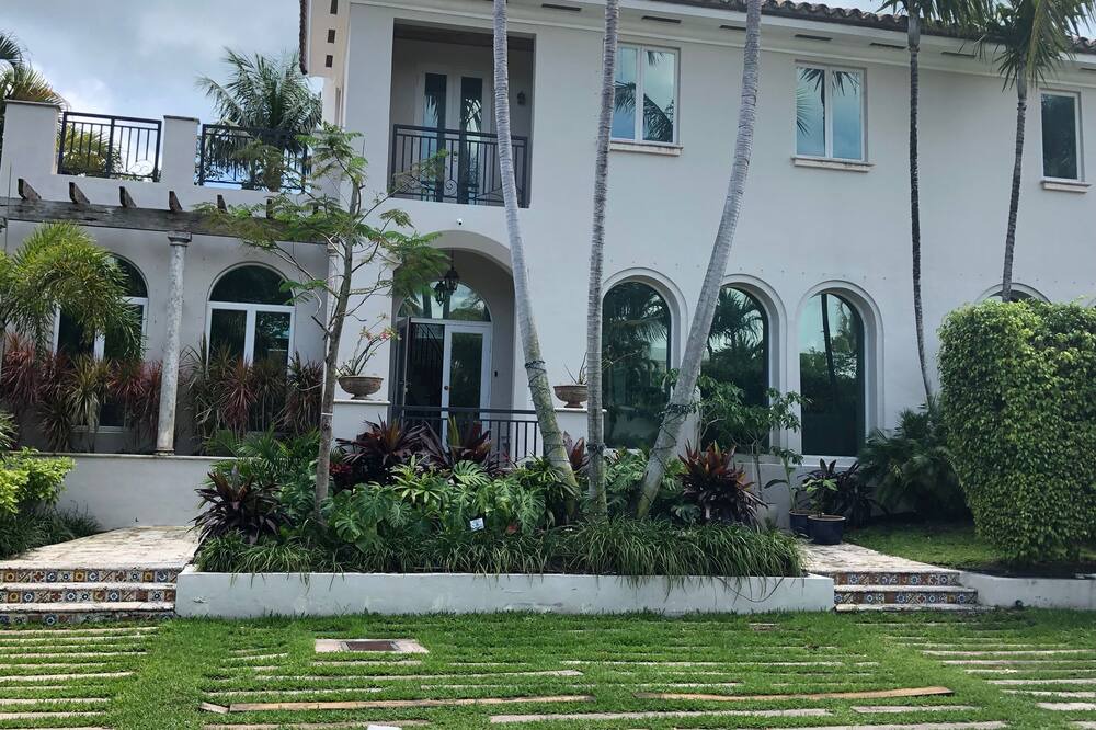 Photo of Outdoor in Key Biscayne