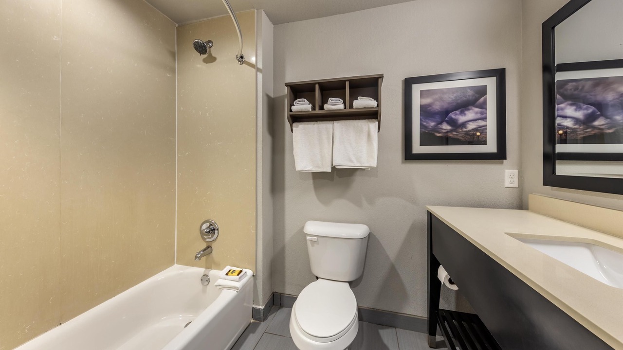 Photo of Bathroom in Pauls Valley