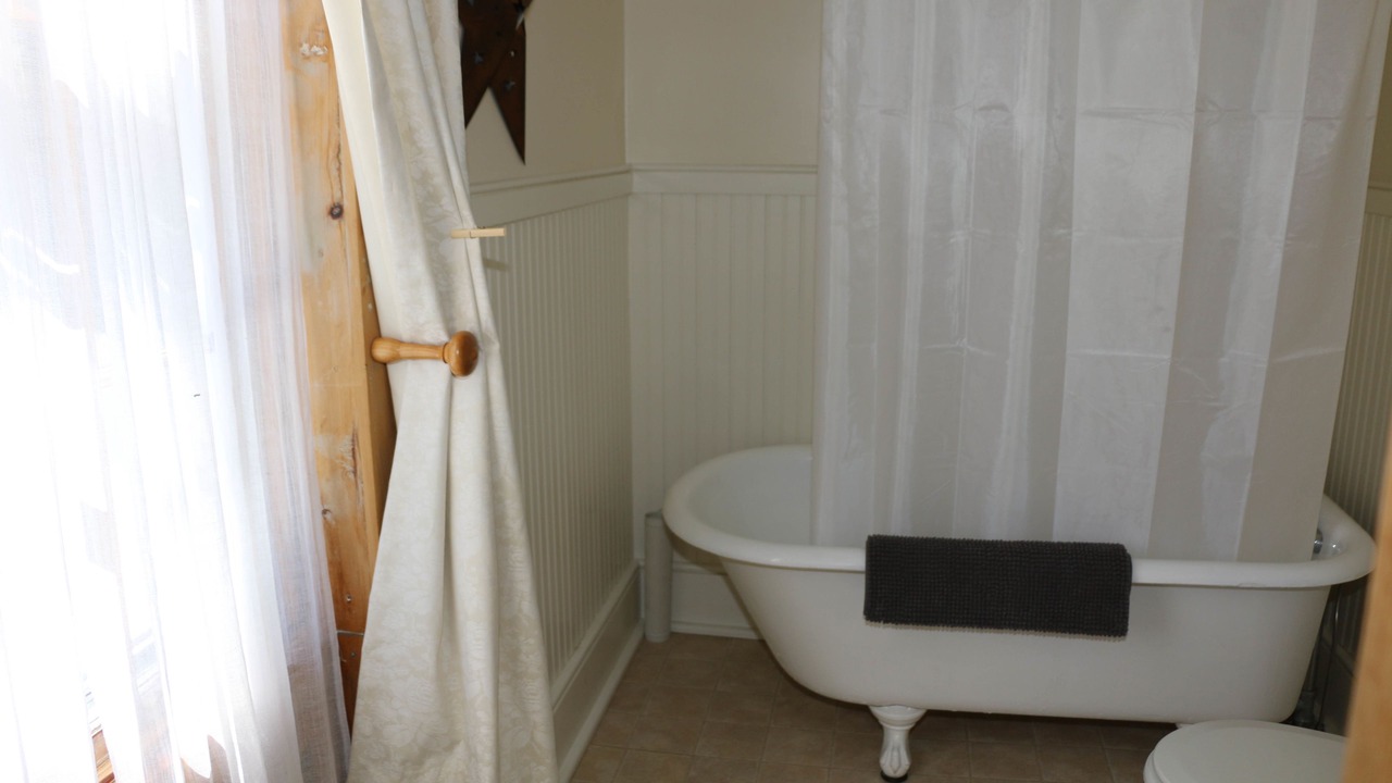 Photo of Bathroom in Rexton