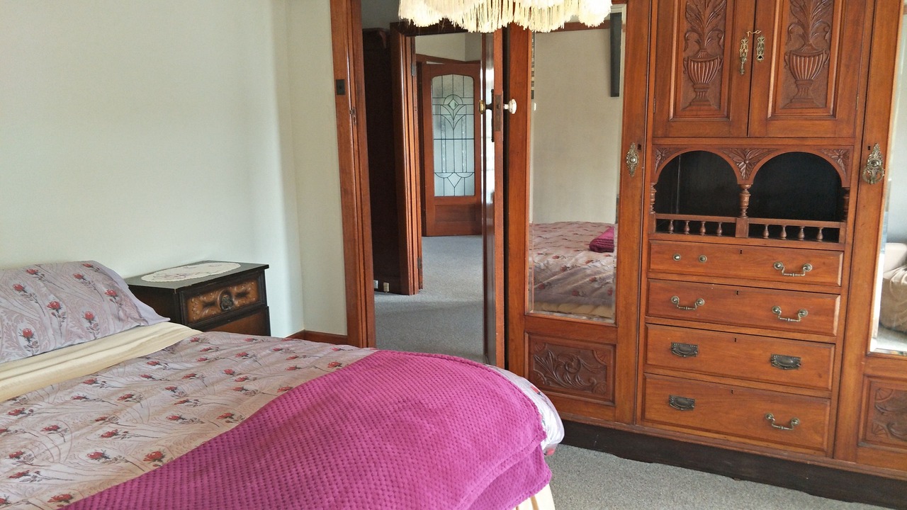 Photo of Others in Metcalfe