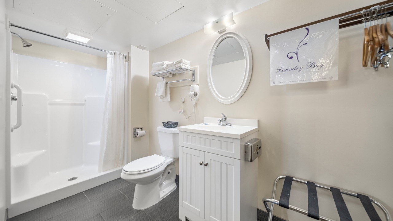 Photo of Bathroom in Caro