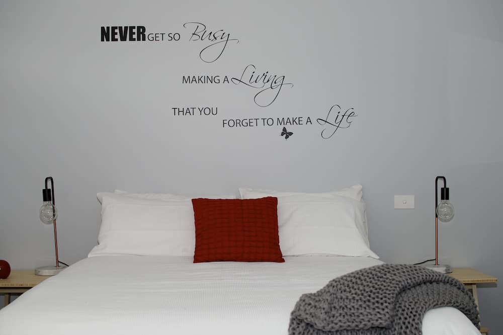 Photo of Bedroom in Drysdale