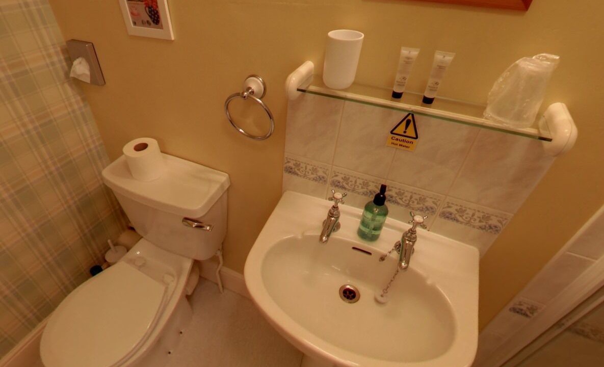 Photo of Bathroom in Muston