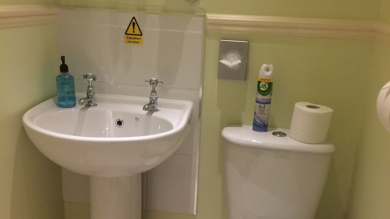 Photo of Bathroom in Muston