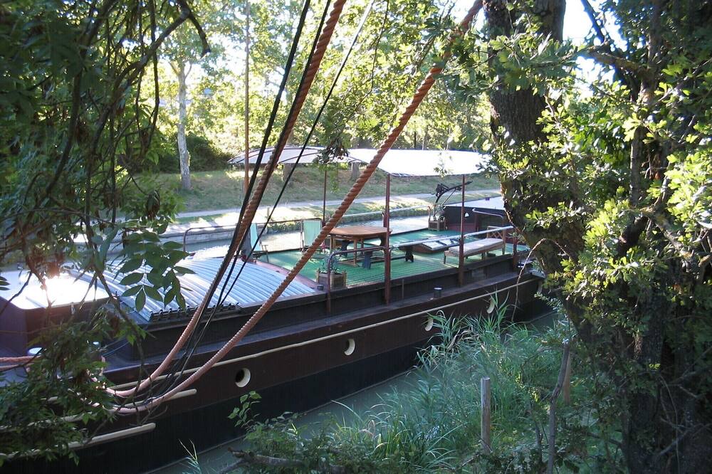 Photo of Outdoor in Villedubert