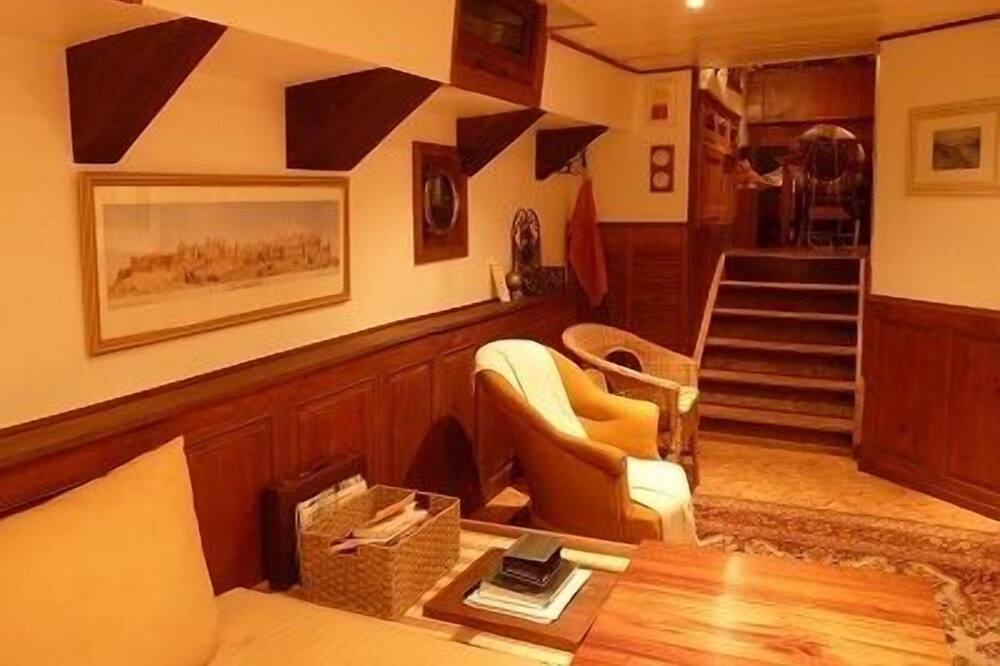 Photo of Bedroom in Villedubert