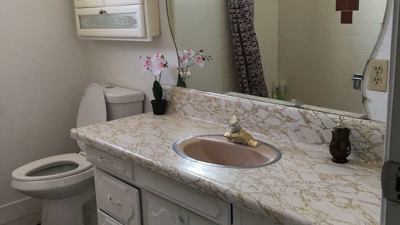 Photo of Bathroom in North Las Vegas