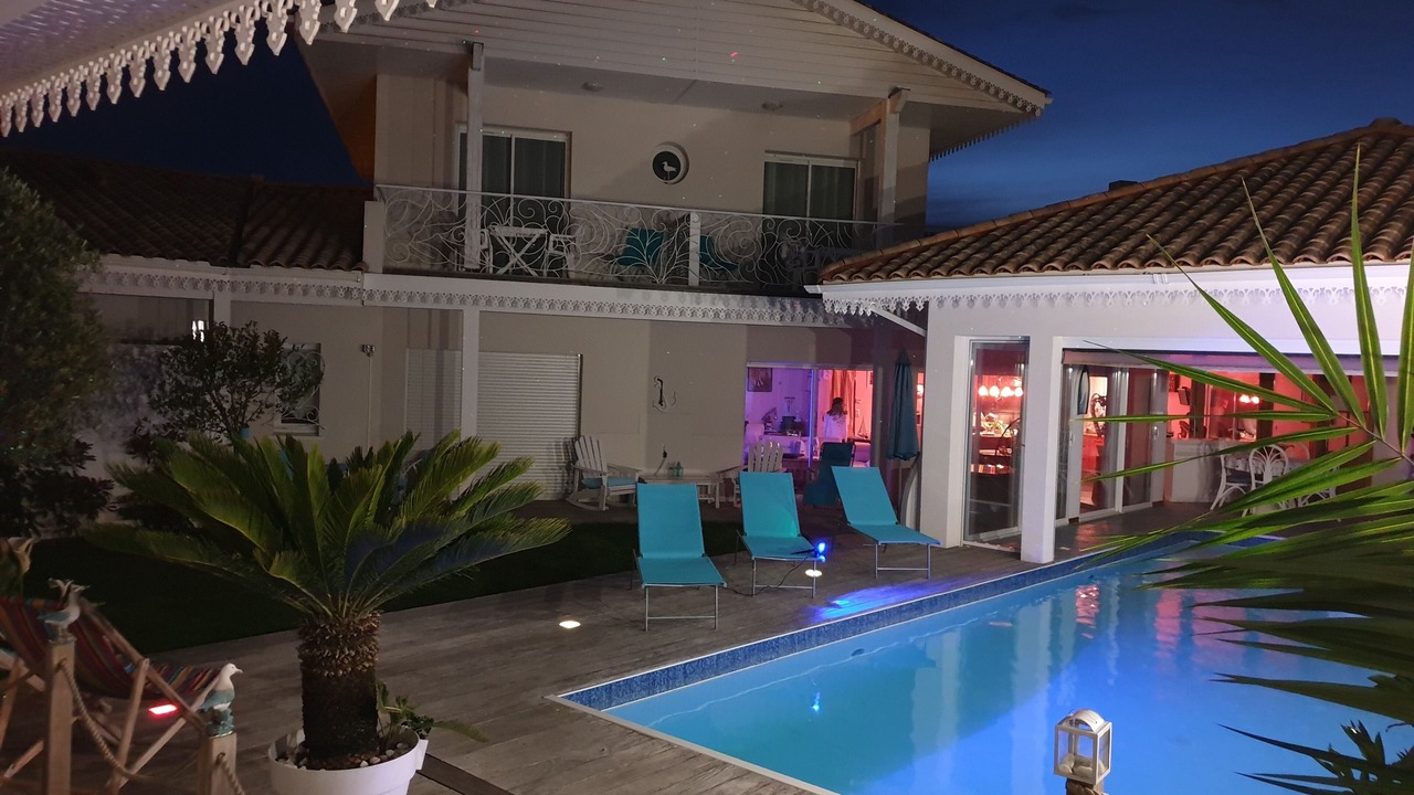 Photo of Outdoor in Ares