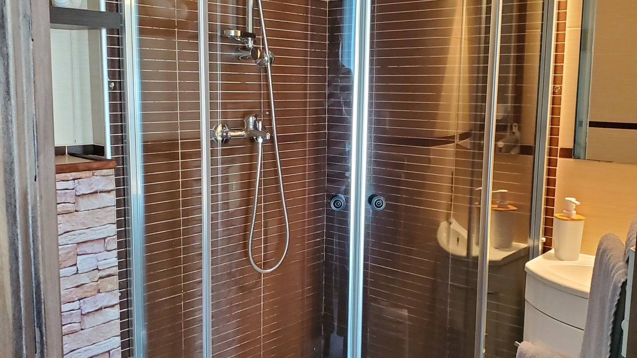 Photo of Bathroom in Ares