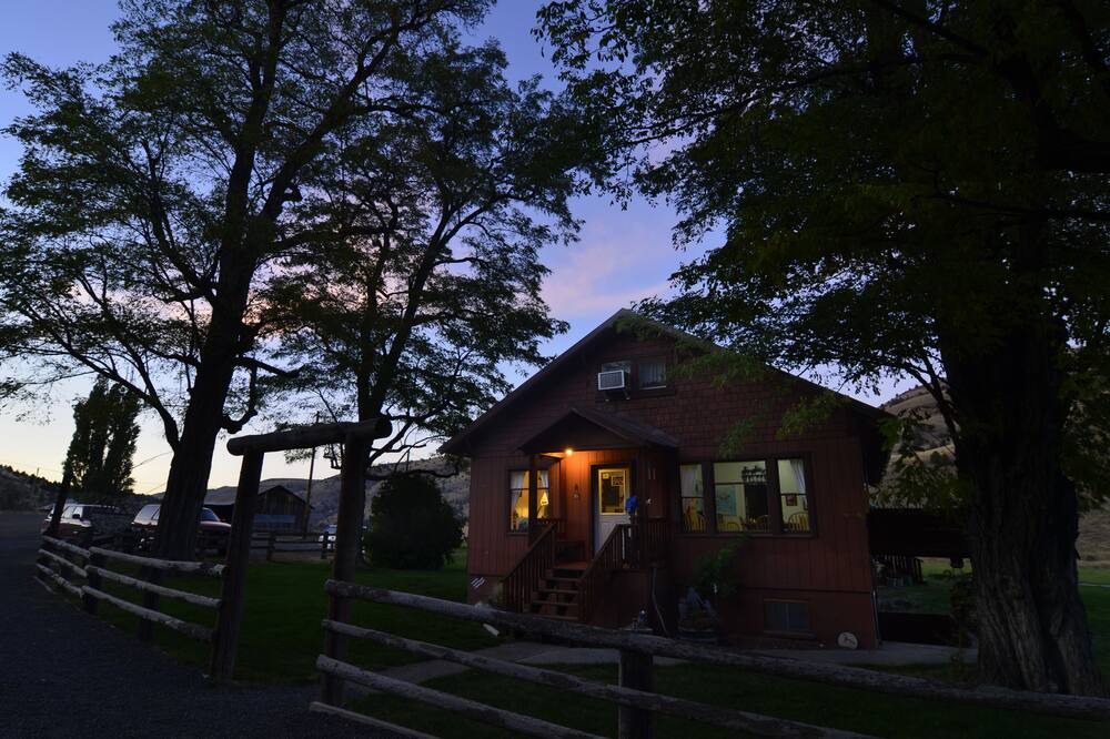 Photo of Outdoor in Fossil