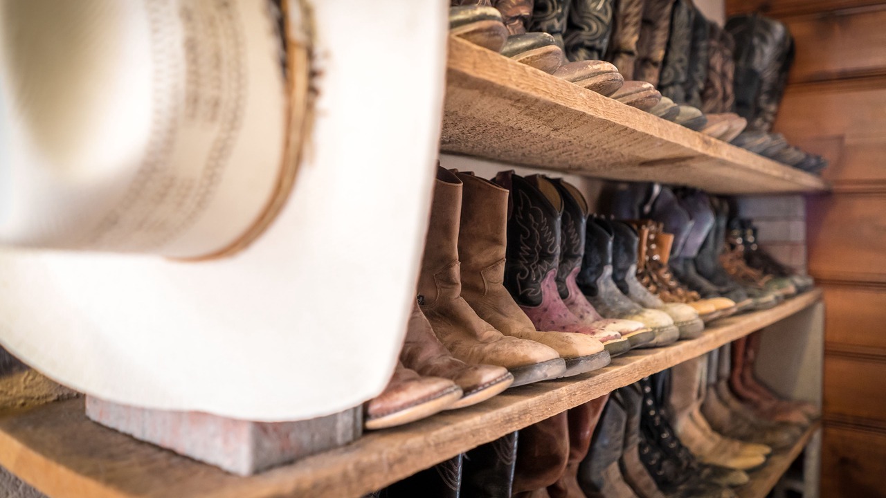 Photo of Bedroom in Fossil