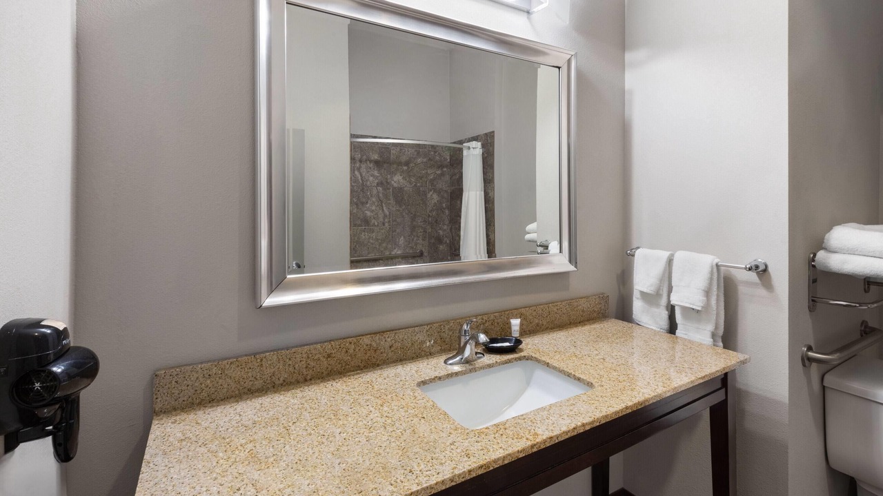 Photo of Bathroom in Andrews