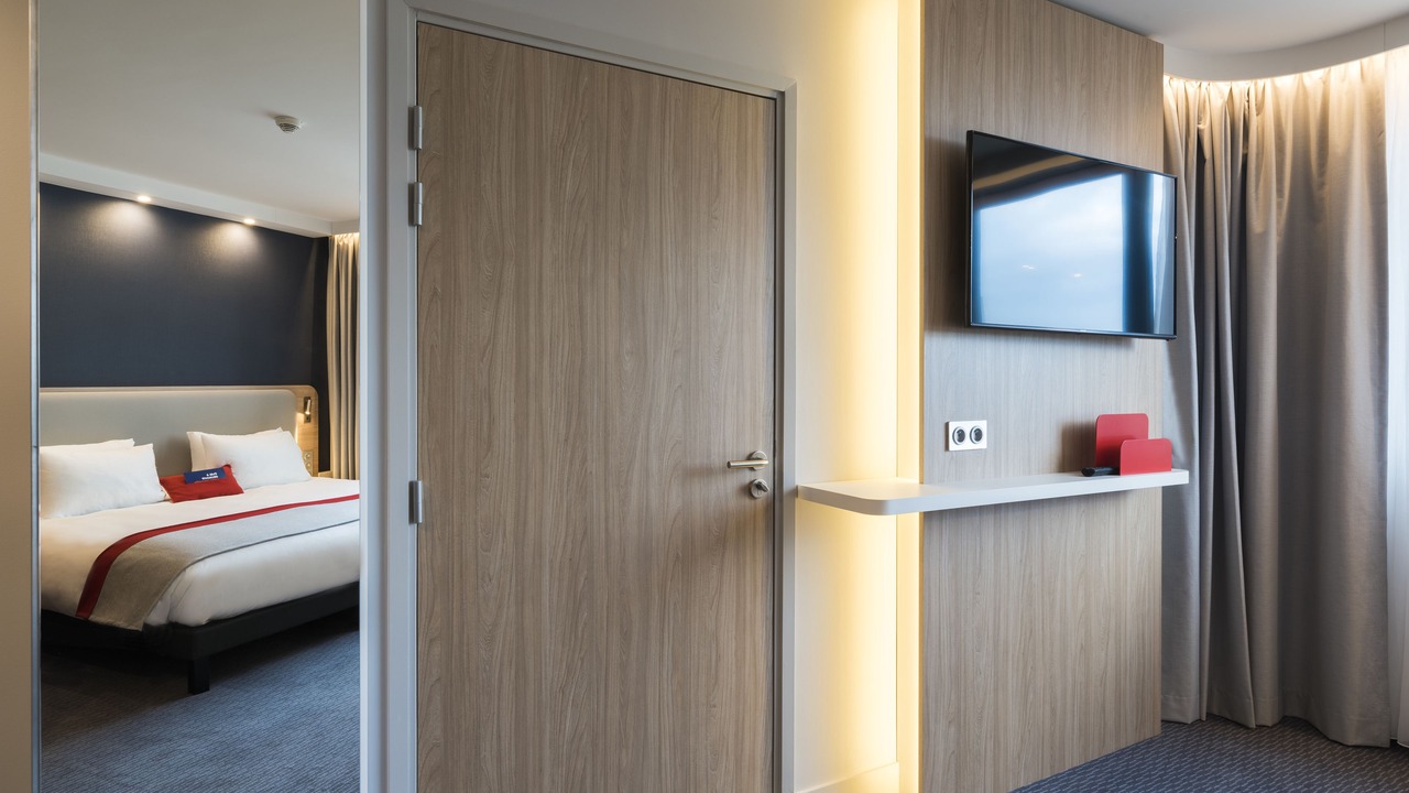 Photo of Bedroom in Roissy-en-France