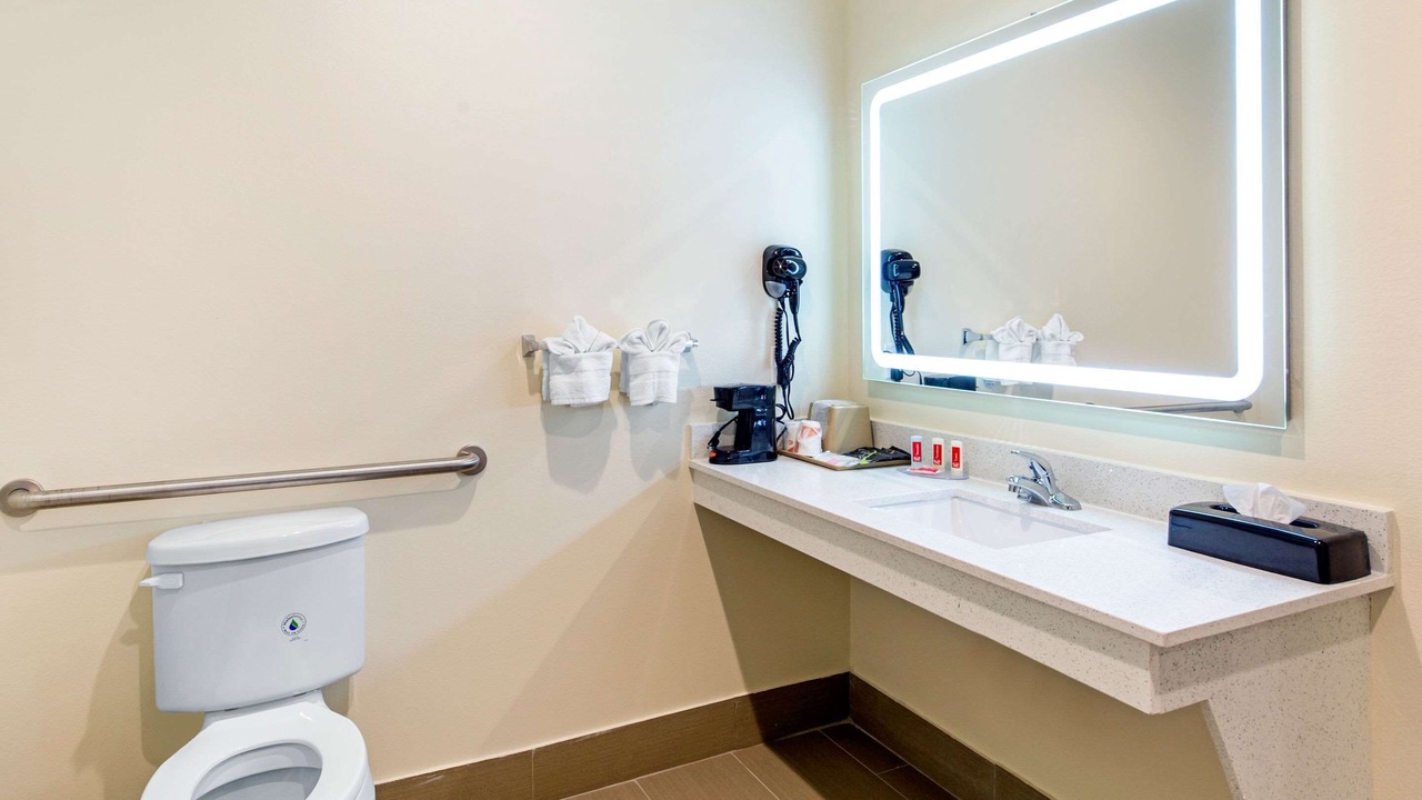 Photo of Bathroom in Barker