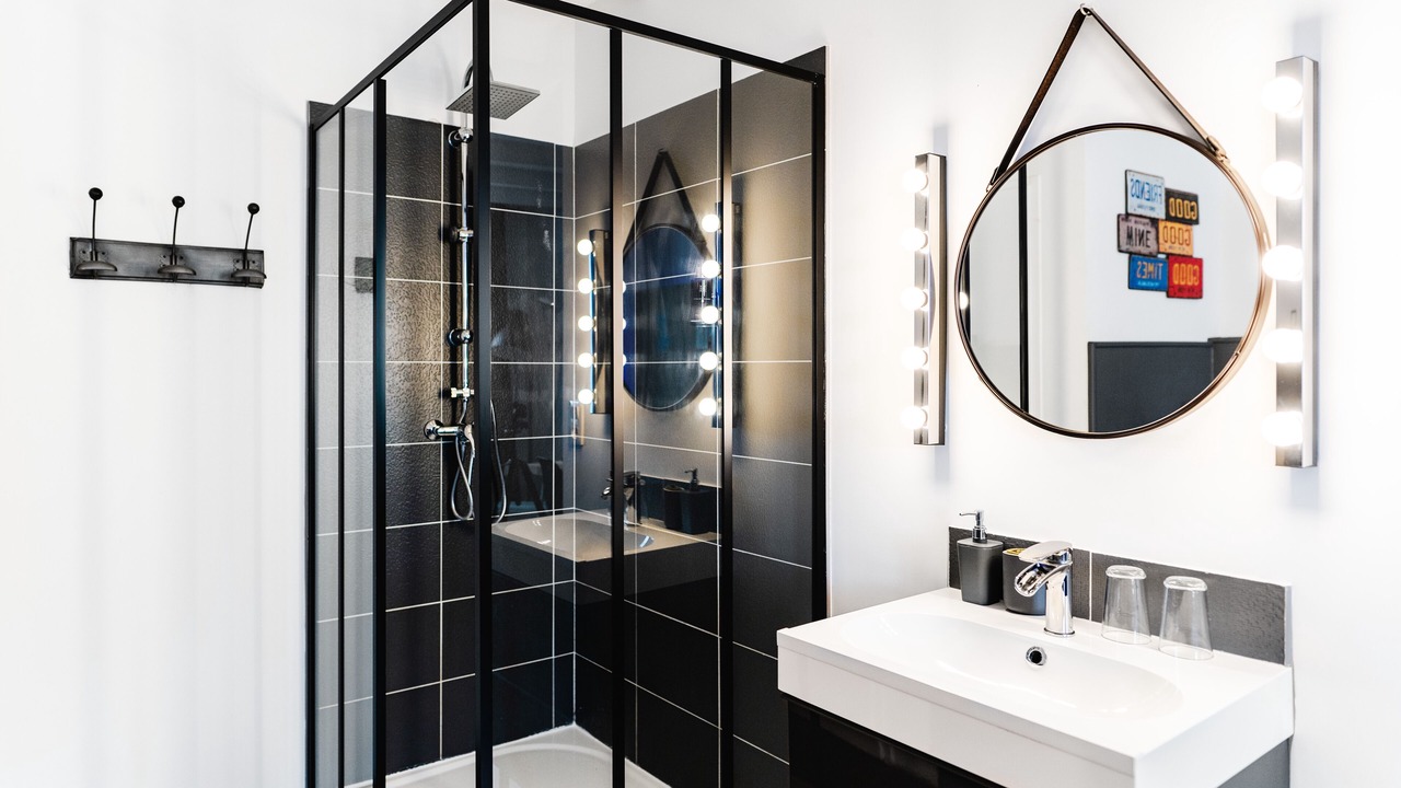 Photo of Bathroom in Cite