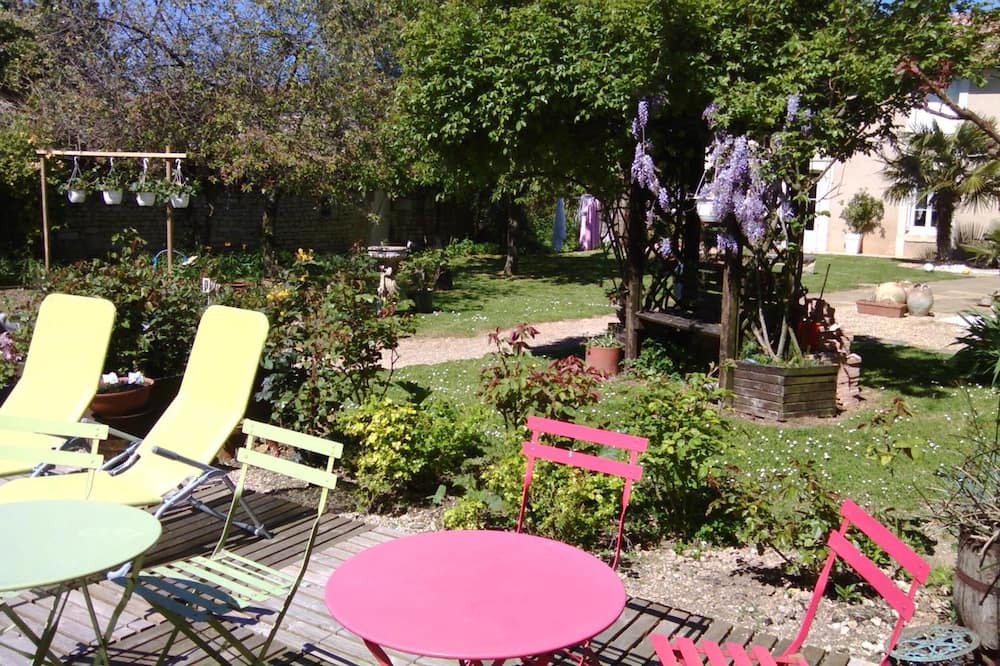 Photo of Outdoor in Chabournay