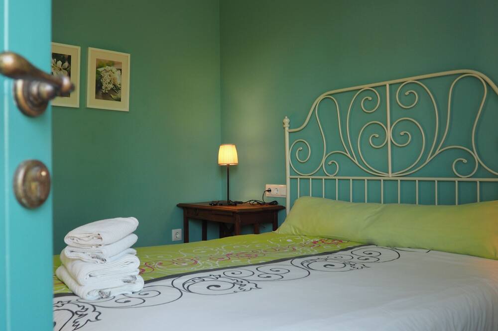 Photo of Bedroom in Verdu
