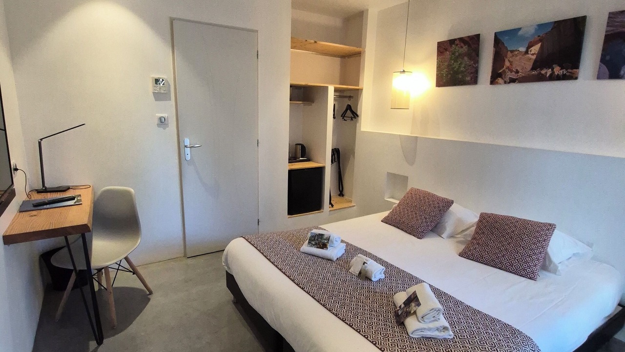 Photo of Bedroom in Caunes-Minervois