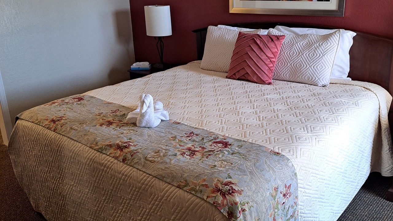 Photo of Bedroom in Cleveland