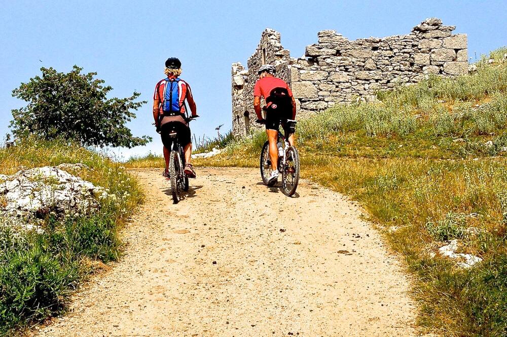 Photo of Others in Lupoglav
