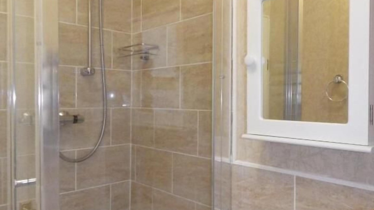 Photo of Others in Kelso