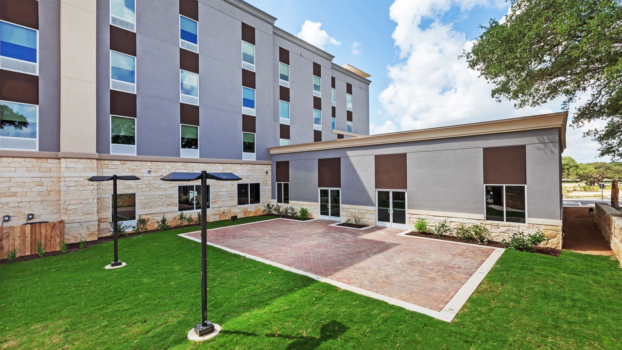 Photo of Patio Balcony in Spring Branch