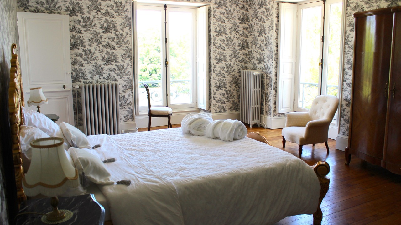 Photo of Others in Blet