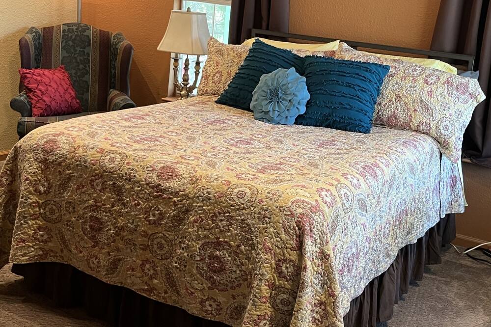 Photo of Bedroom in Wyldwood