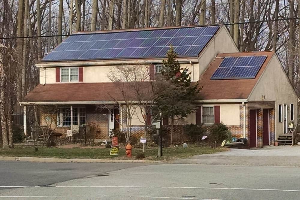 Photo of Outdoor in Roxborough