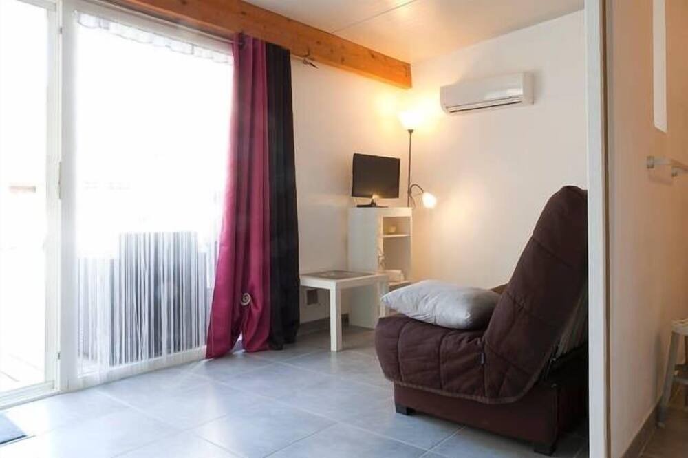 Photo of Bedroom in Aiguerelles