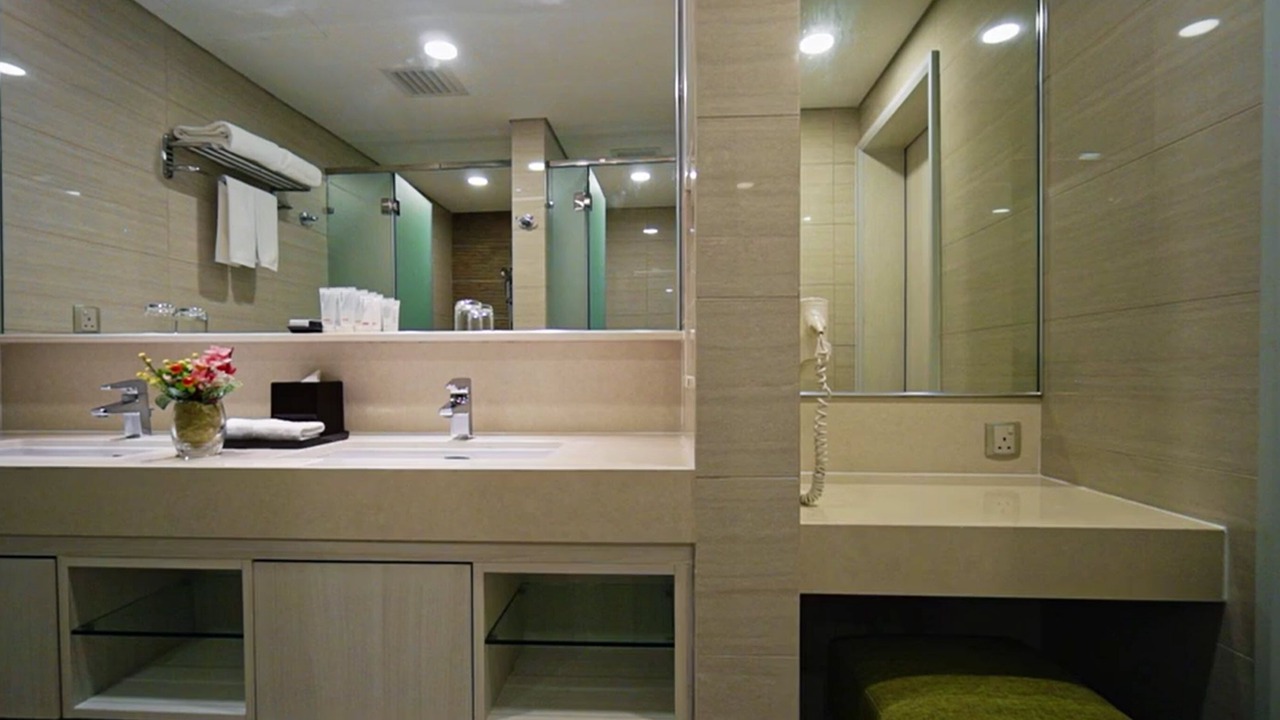 Photo of Bathroom in Maluri