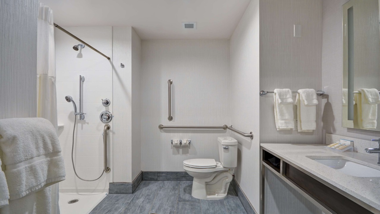Photo of Bathroom in Broken Arrow