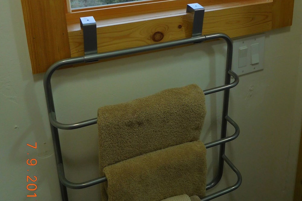 Photo of Bathroom in Murphys