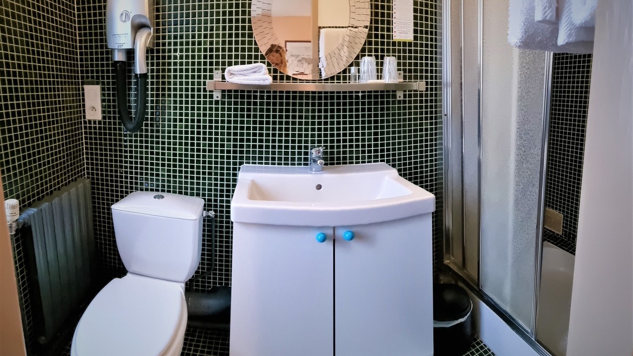 Photo of Bathroom in Beuzeville