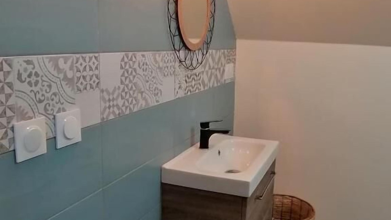 Photo of Bathroom in Pontorson