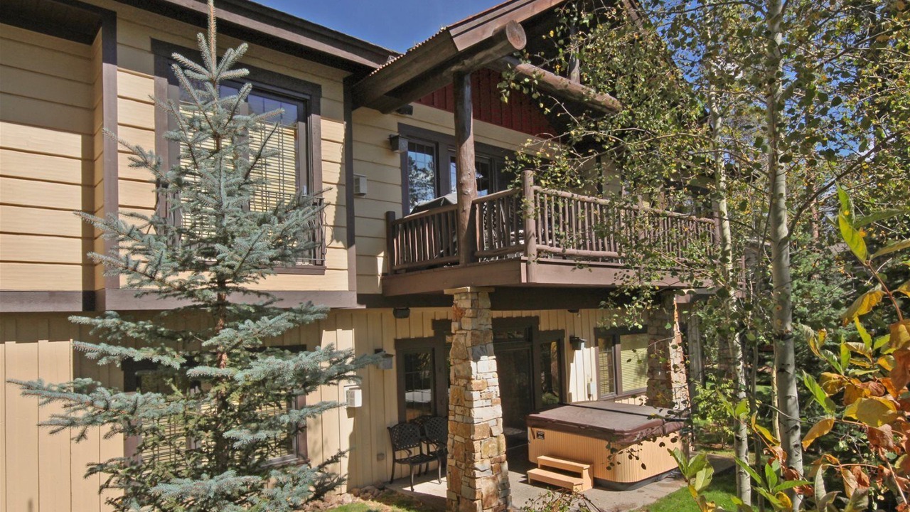Photo of Outdoor in Christie Heights