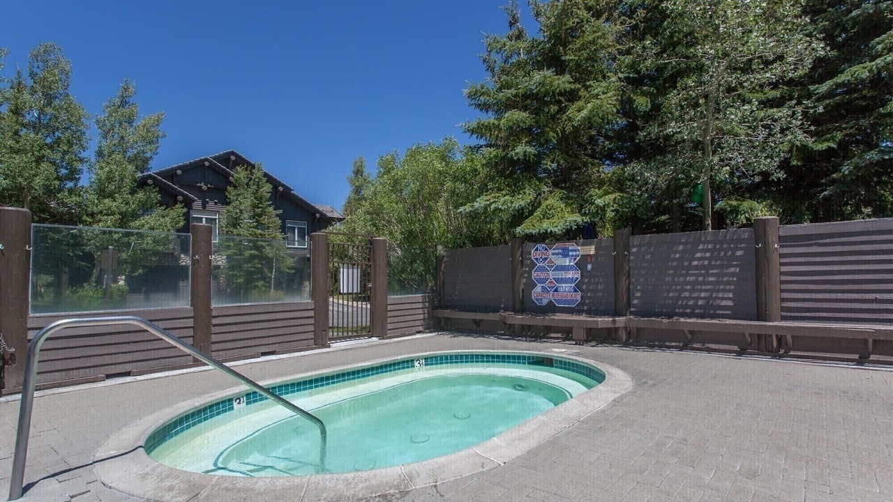 Photo of Others in Mammoth Lakes